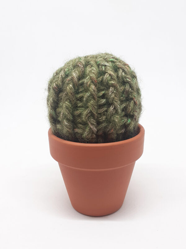 alchimies-lyon-click-and-collect-cadeaux-noel-artisanat-createurs-boutique-cactus-crochet-knit-laine-tricot