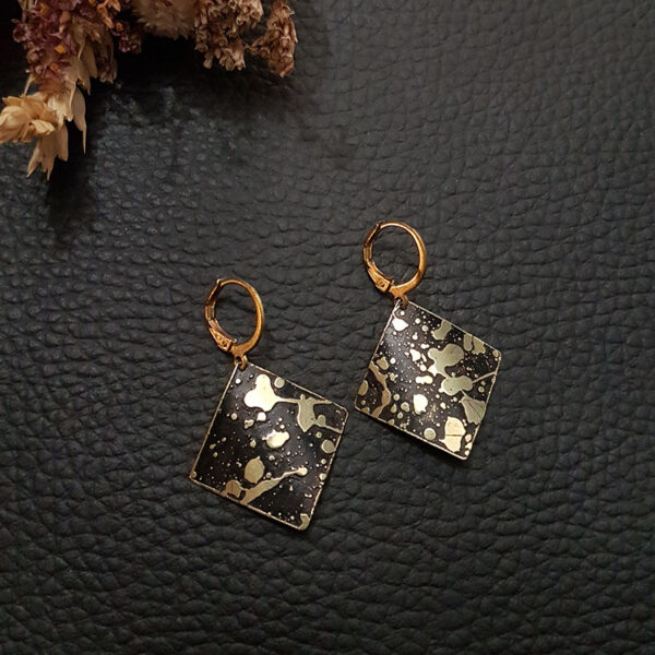 alchimies-lyon-click-and-collect-cadeaux-noel-artisanat-createurs-boutique-collier-bracelet-manchette-boucles-oreilles-creoles-speakinghands