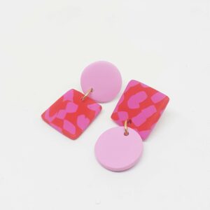 alchimies-lyon-click-and-collect-cadeaux-noel-artisanat-createurs-boutique-boucles-oreilles-creoles-polymelau-argile-polymere-couleurs-pop