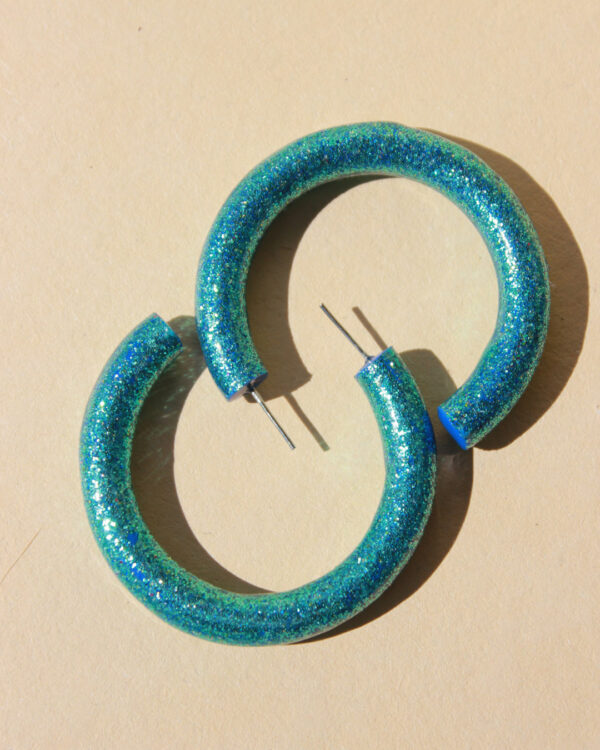 alchimies lyon click and collect cadeaux noel artisanat createurs boutique boucles oreilles creoles polymelau argile polymere couleurs pop