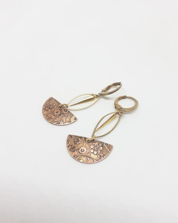 alchimies lyon click and collect cadeaux noel artisanat createurs boutique collier bracelet manchette boucles oreilles creoles speakinghands