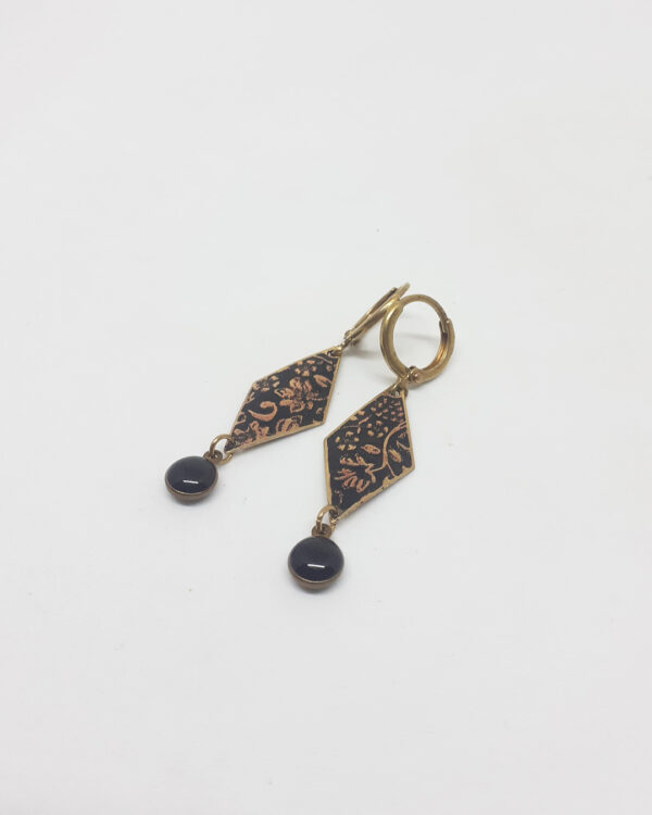 alchimies lyon click and collect cadeaux noel artisanat createurs boutique collier bracelet manchette boucles oreilles creoles speakinghands